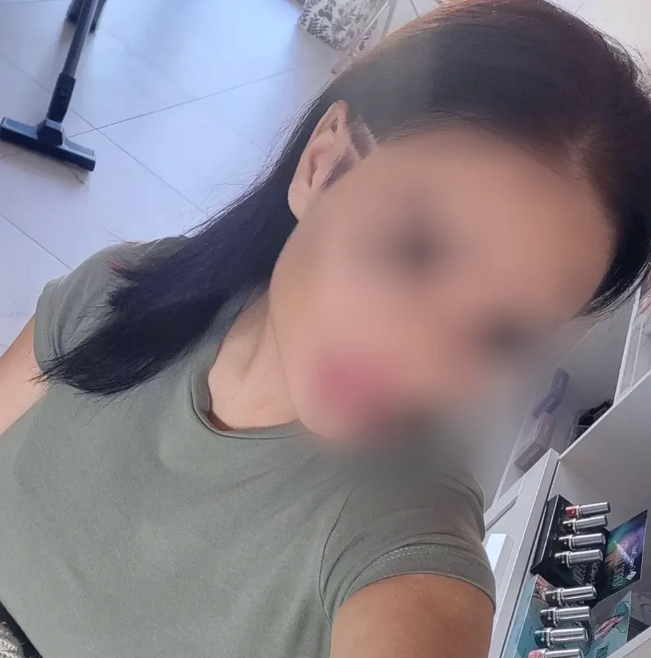Charlene, 29