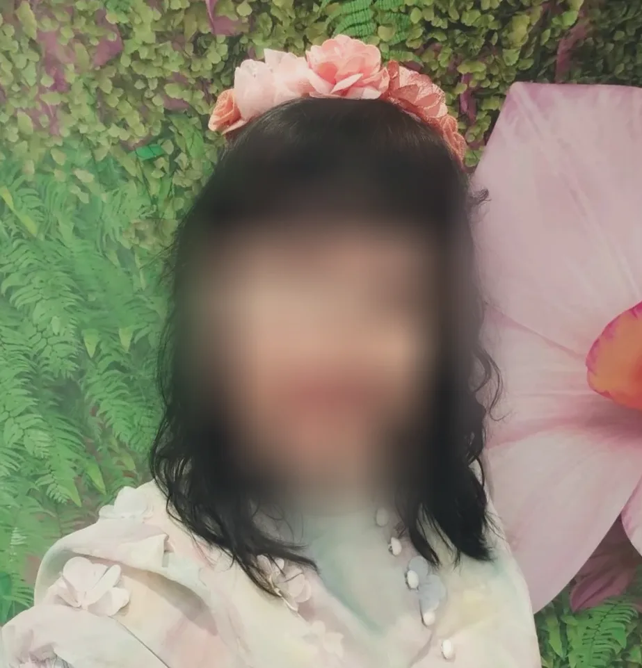 Emily, 31